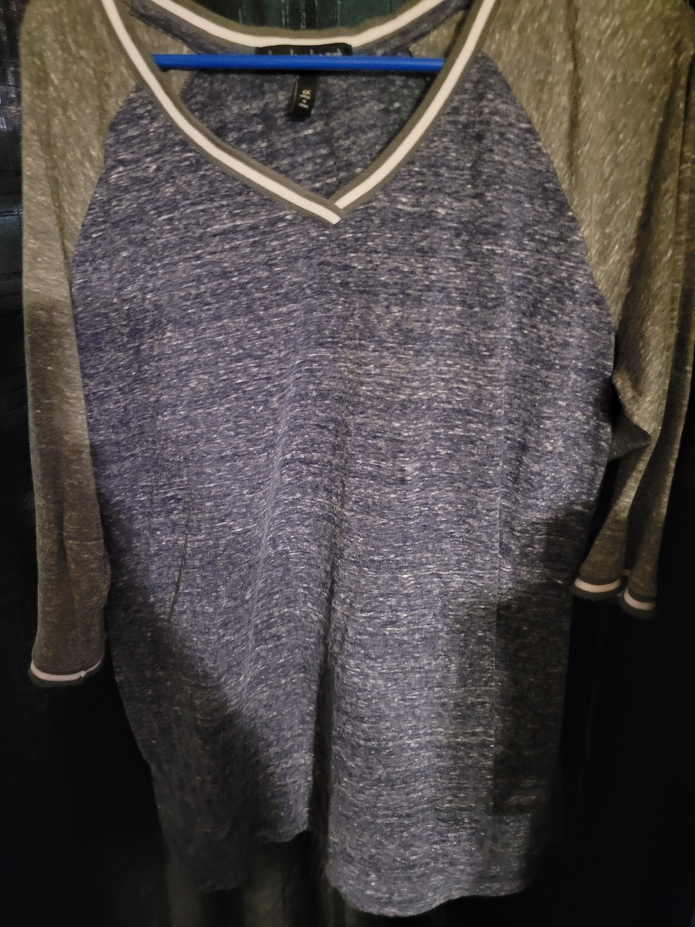 Women's Short-Sleeve V-Neck Raglan Tee - Heather Blue with Gray Sleeves